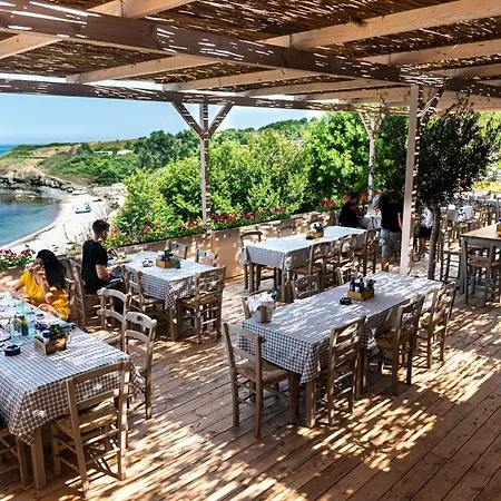 и Kаравани дрийм гардения Κάμπινγκ Kiten (Burgas)