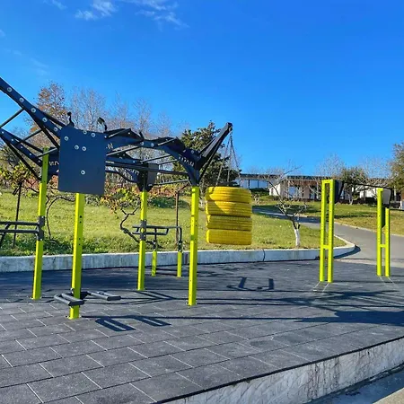 и Kаравани дрийм гардения Campsite Kiten (Burgas)