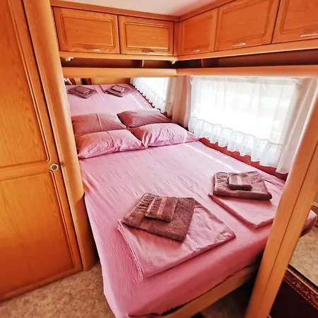 и Kаравани дрийм гардения אתר קמפינג *