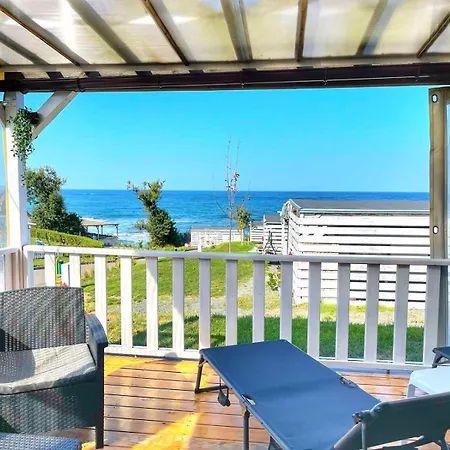 и Kаравани дрийм гардения * Kiten (Burgas)