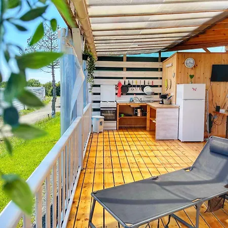 אתר קמפינג и Kаравани дрийм гардения *