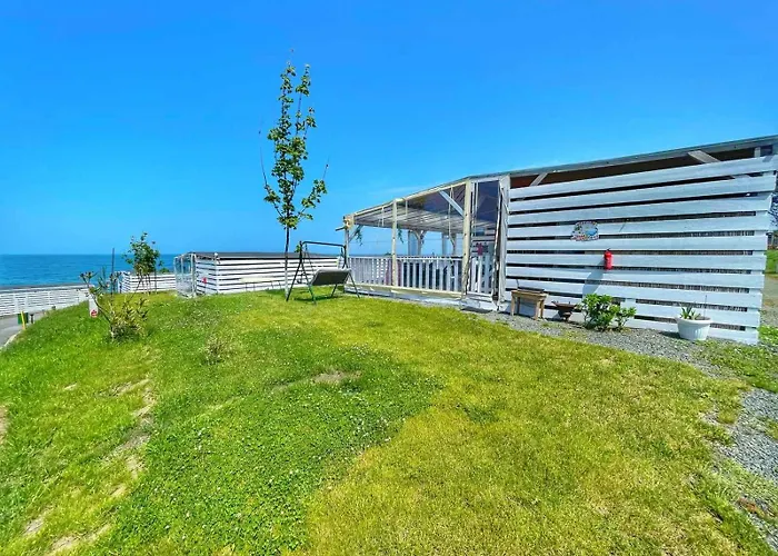 Kamp alanı и Kаравани дрийм гардения