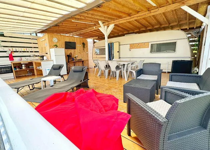 и Kаравани дрийм гардения Kamp alanı