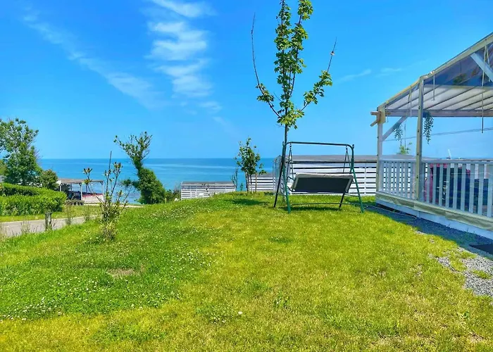 Kamp alanı и Kаравани дрийм гардения Naousa