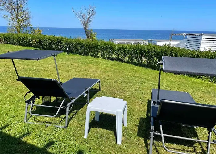 Kamp alanı и Kаравани дрийм гардения *